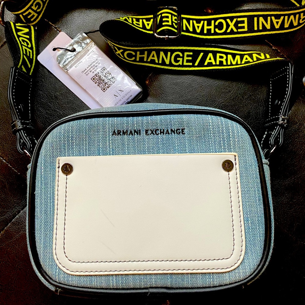 Armani Exchange DENIM SHOULDER BAG